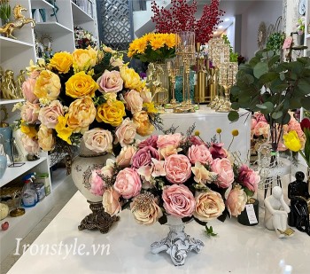 Bình hoa vải để bàn dáng thuyền